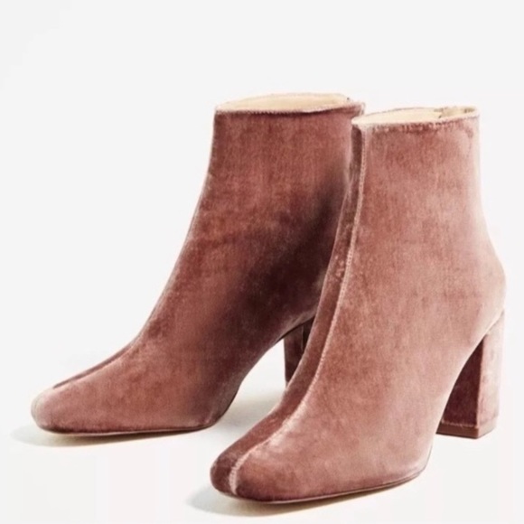 Zara Crushed Velvet Booties - Picture 5 of 13